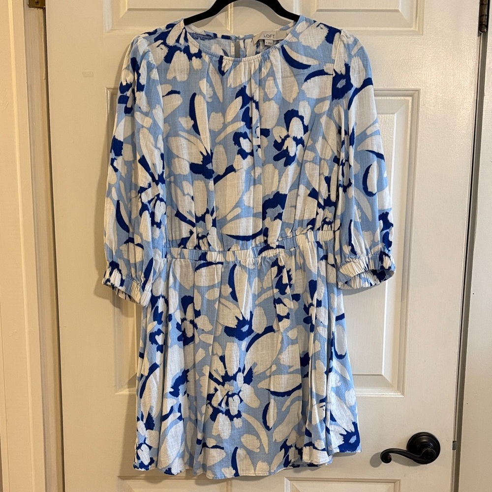 Ann Taylor LOFT Floral Blue and White Dress